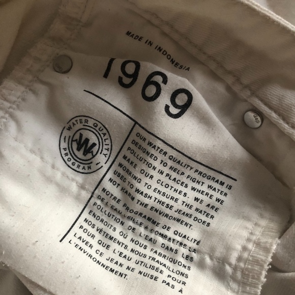 GAP Mid Rise White Jean Size 24 - Picture 3 of 7